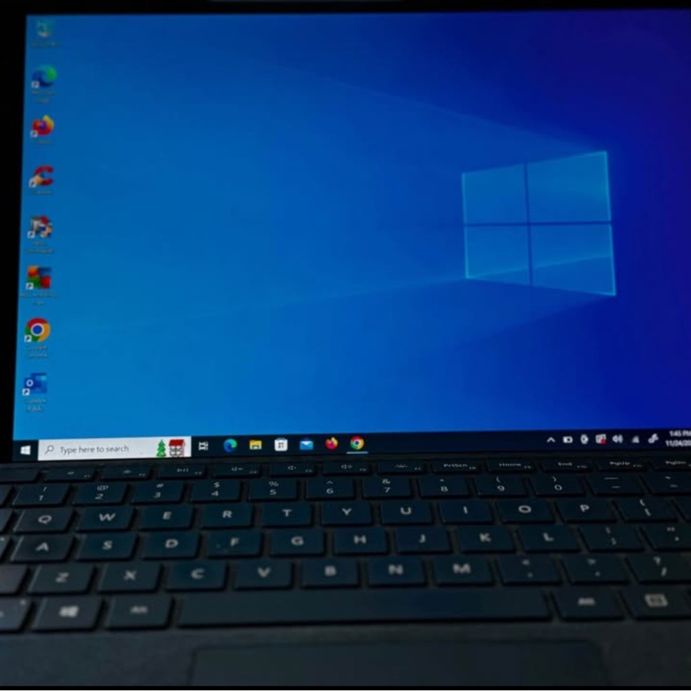 Microsoft Surface Pro - Picture 9 of 9